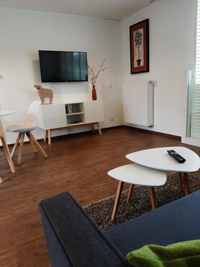 Rheda-Wiedenbrück Gemuetliche Ferienwohnung, Laendlich Und Stadtnah, Ruhig Gelegen מראה חיצוני תמונה
